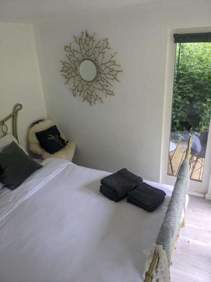 Wild Retreats 'glamping Pods And Tents' Campingplatz *
